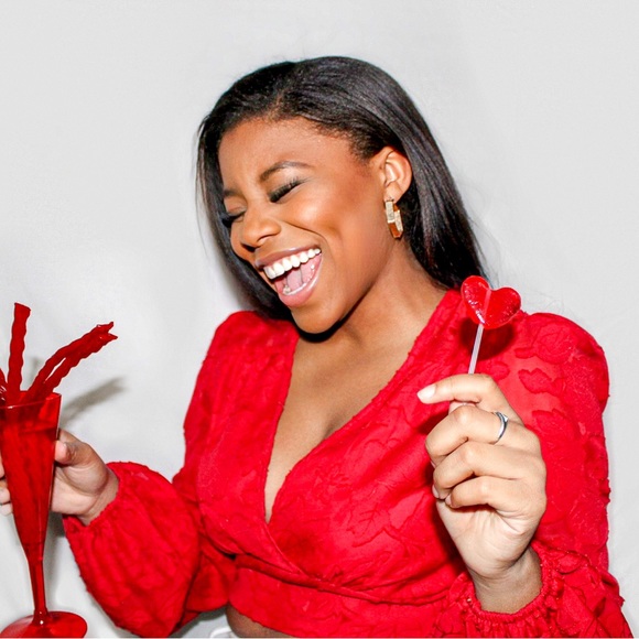 Meet your Posher, Jordan - Picture 5 of 5